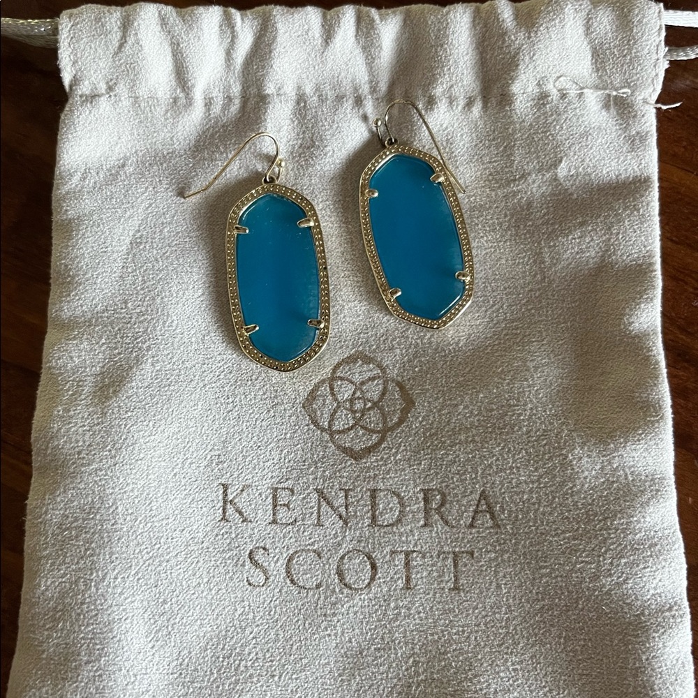 Kendra Scott Elle blue earrings
